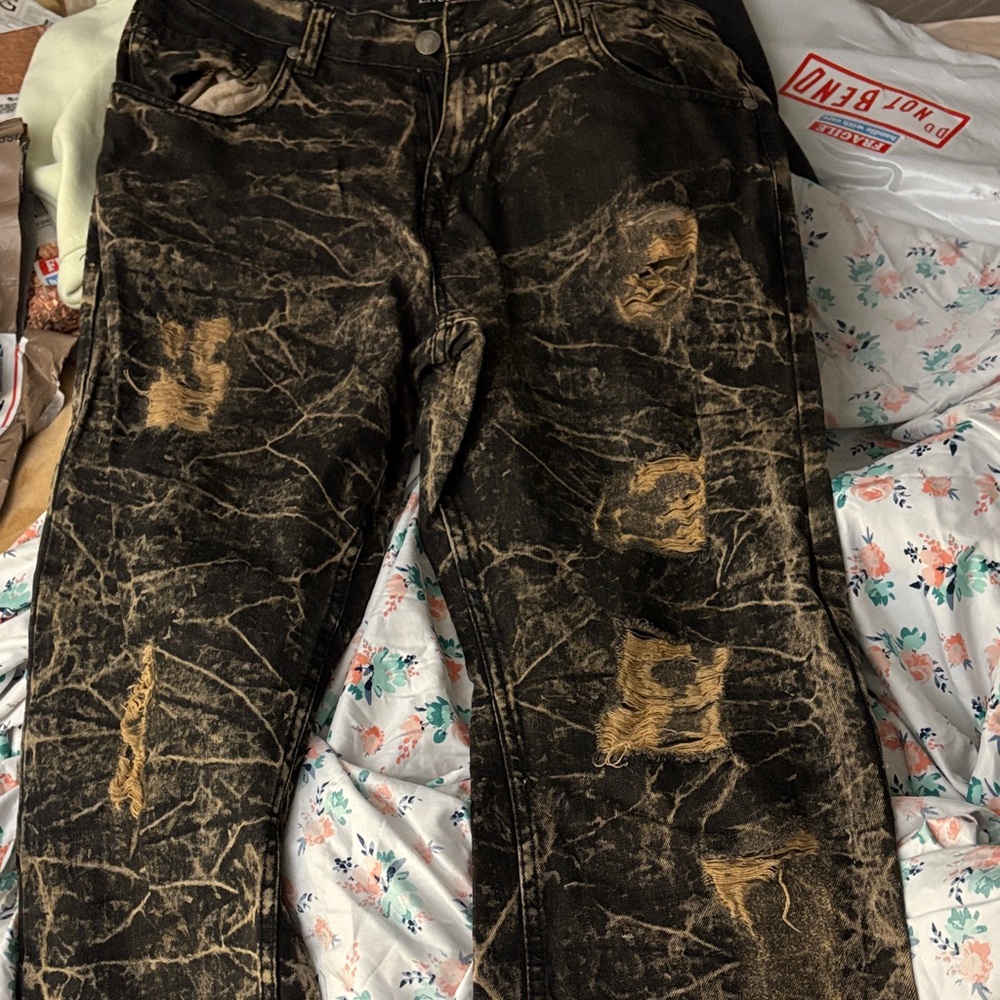 ENCRYPTED ACID WASH JEANS NWOT MEN SIZE 36